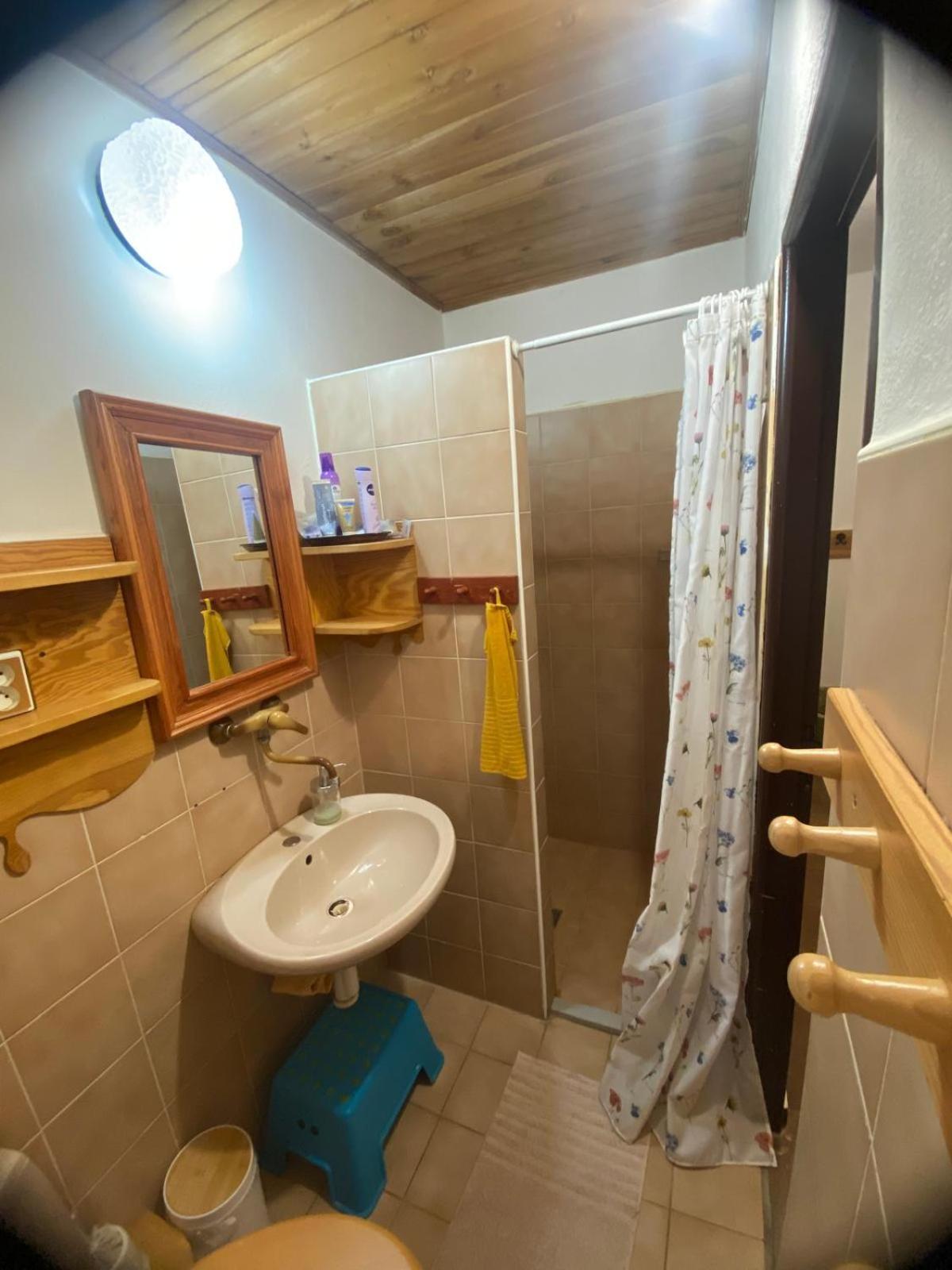 Apartmany Dolni Vitkov Храстава Екстер'єр фото